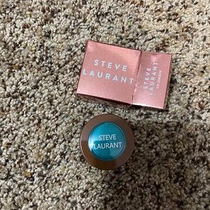 Steve Laurant eye shadow